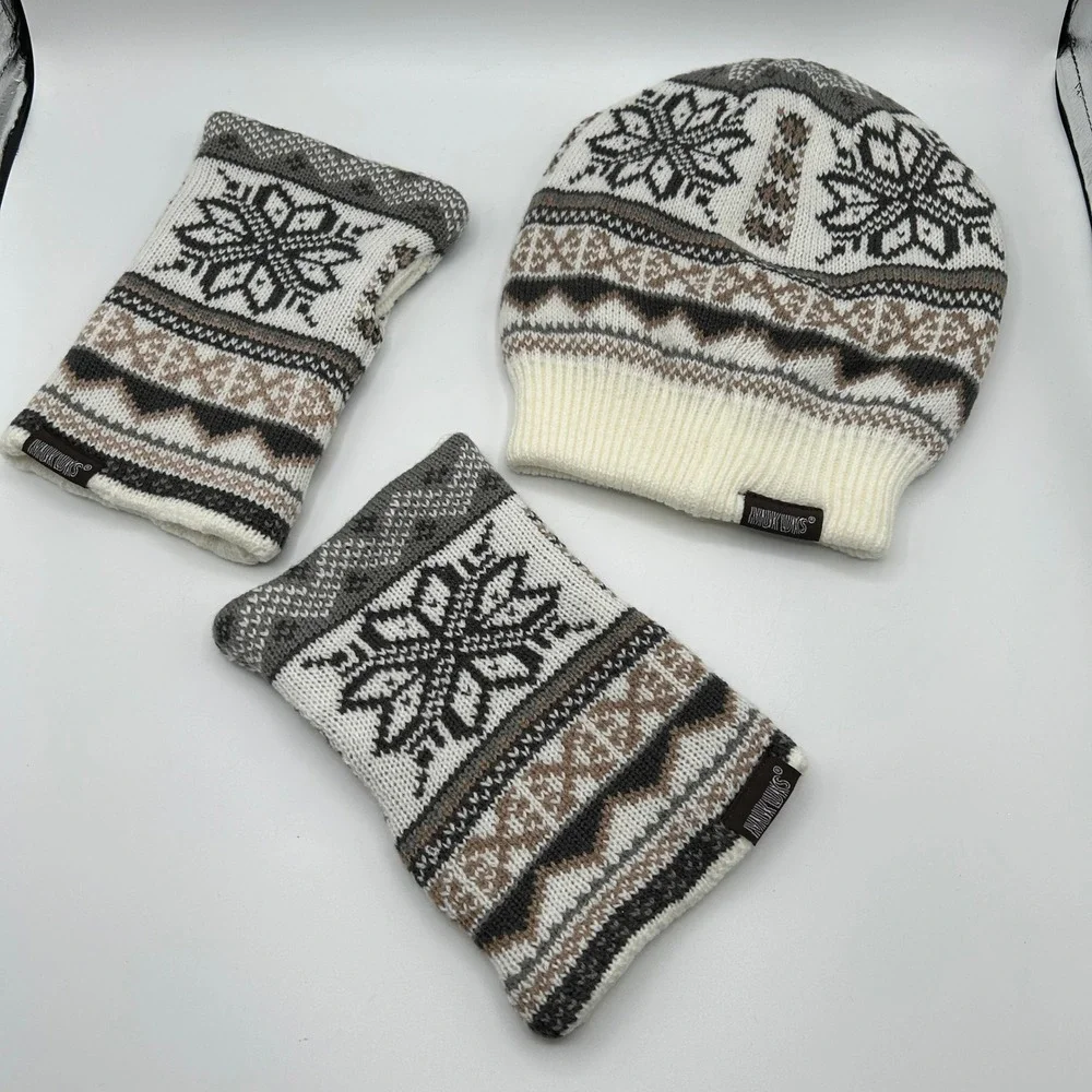 Muk Luks ivory isle